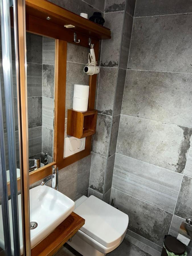 Apartments Prizreni エクステリア 写真