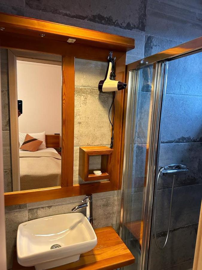 Apartments Prizreni エクステリア 写真